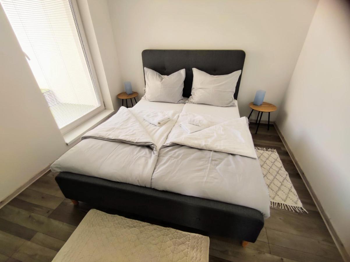 Comfort Apartment For 6 & Loggia & Free Parking Žilina Exteriör bild