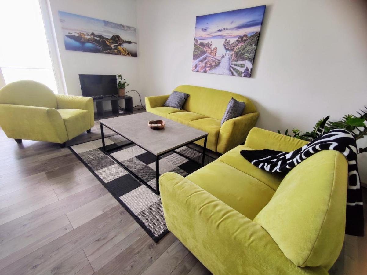 Comfort Apartment For 6 & Loggia & Free Parking Žilina Exteriör bild