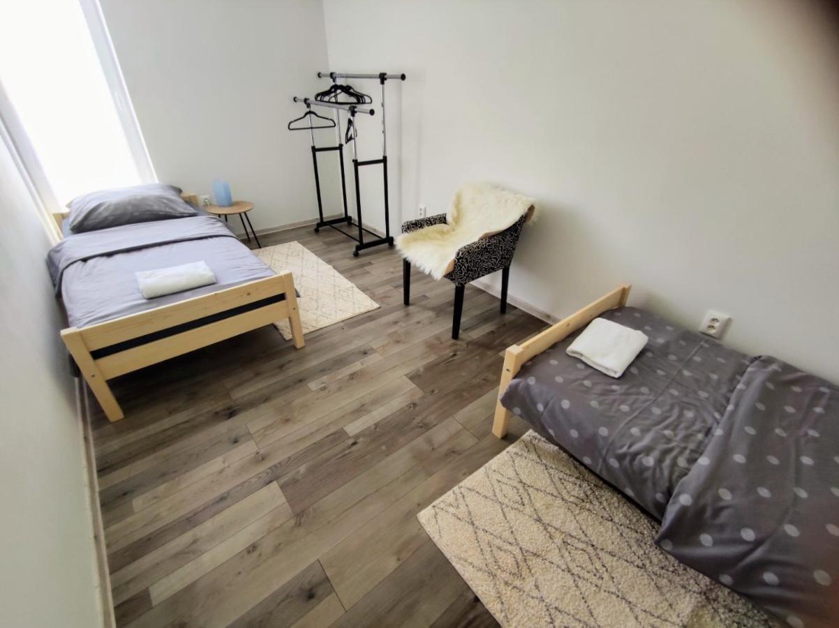 Comfort Apartment For 6 & Loggia & Free Parking Žilina Exteriör bild