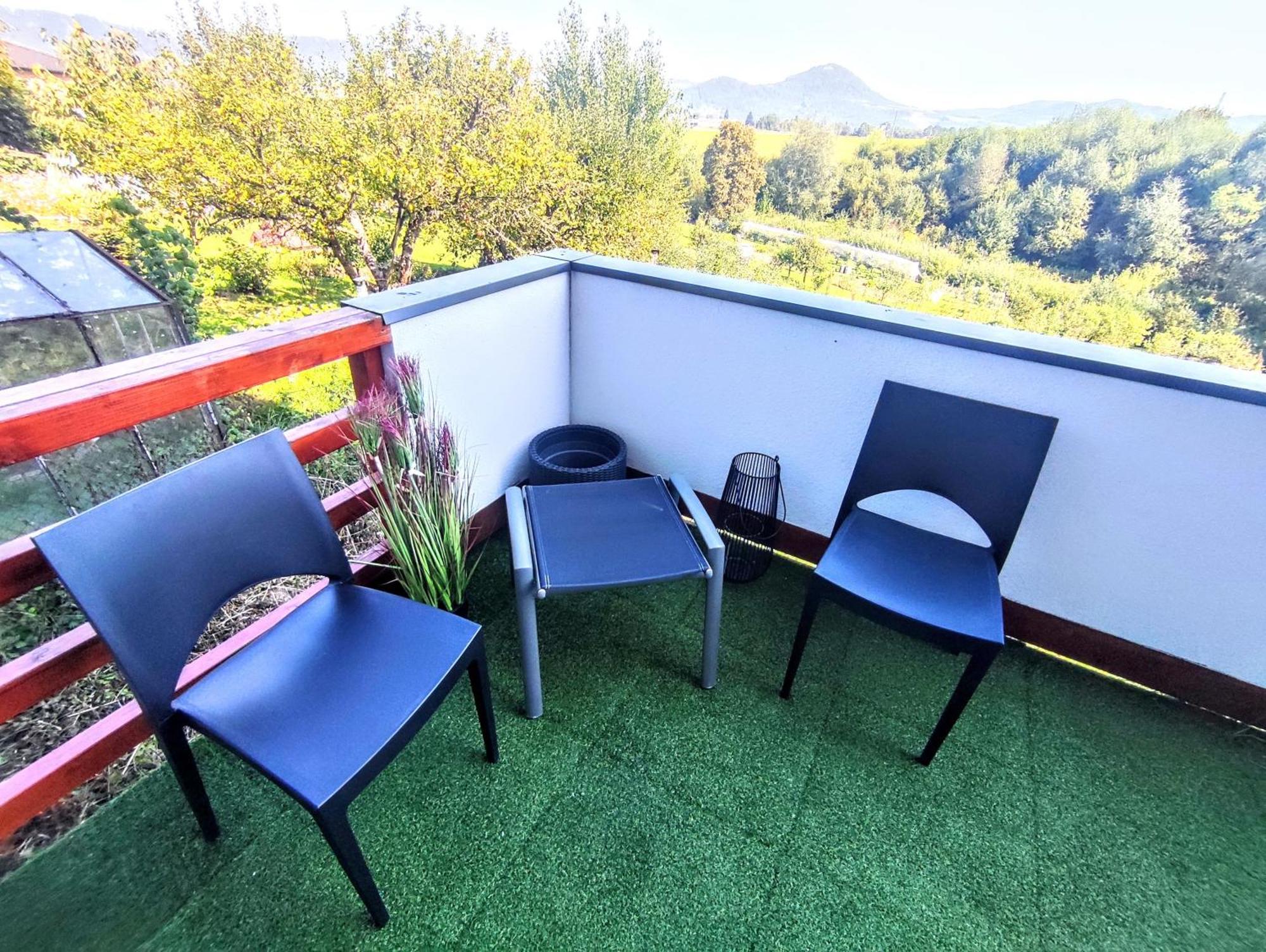 Comfort Apartment For 6 & Loggia & Free Parking Žilina Exteriör bild